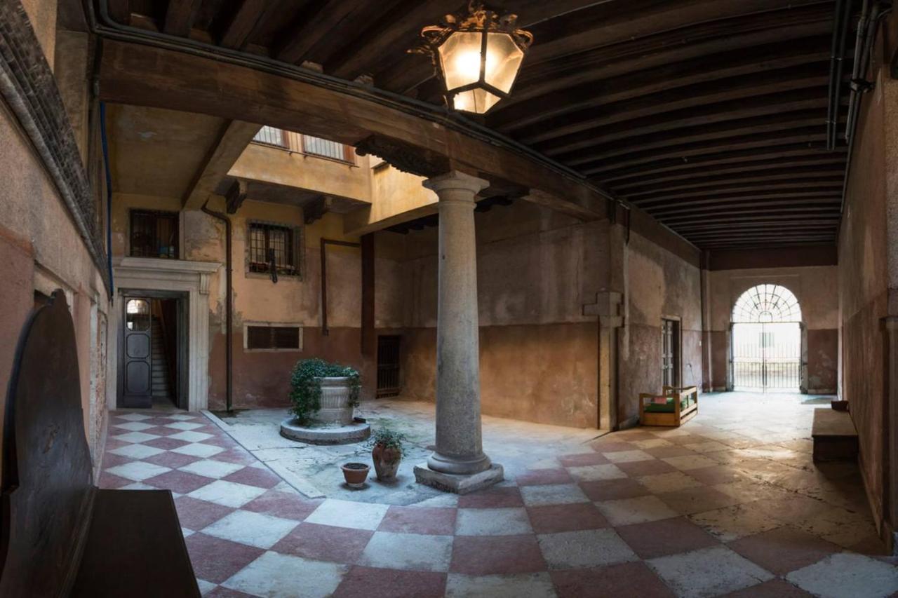 Alloggio Casa Loredan เวนิส ภายนอก รูปภาพ